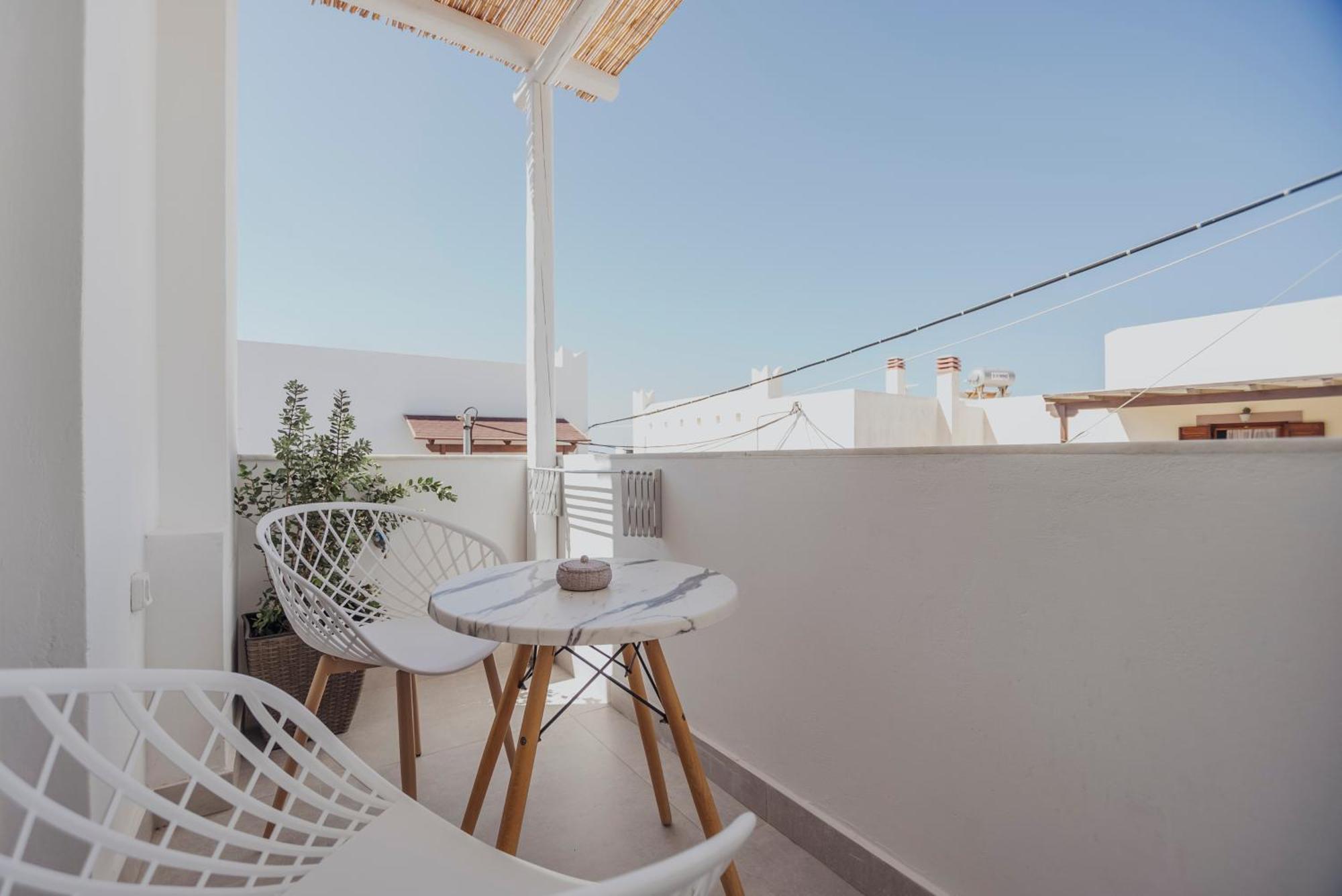 Aparthotel Golden Bird'S Naxos City Exterior foto